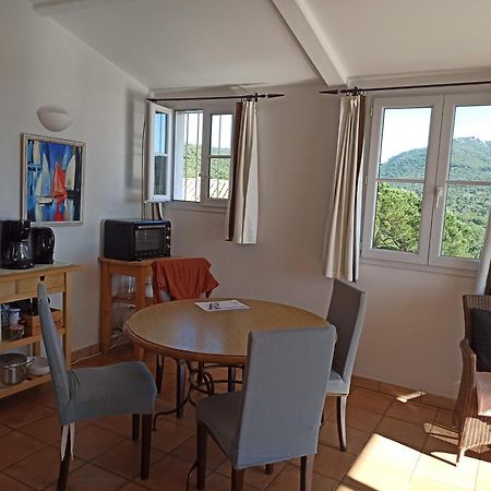 그리모 Les Restanques, Bastides Vue Golfe Saint Tropez 아파트 외부 사진