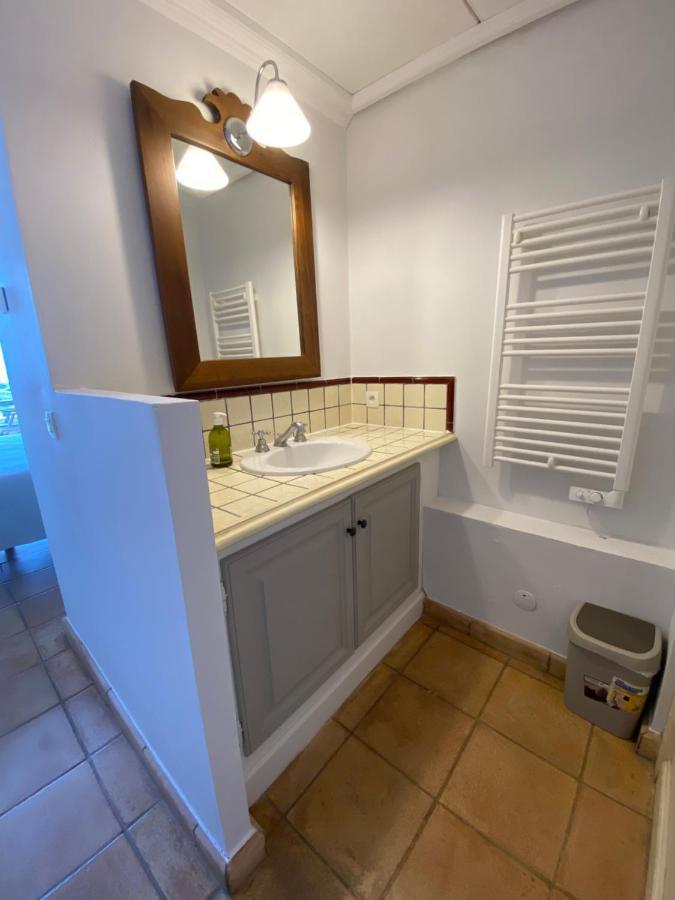 그리모 Les Restanques, Bastides Vue Golfe Saint Tropez 아파트 외부 사진