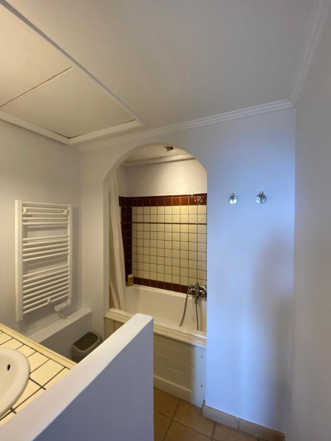 그리모 Les Restanques, Bastides Vue Golfe Saint Tropez 아파트 외부 사진